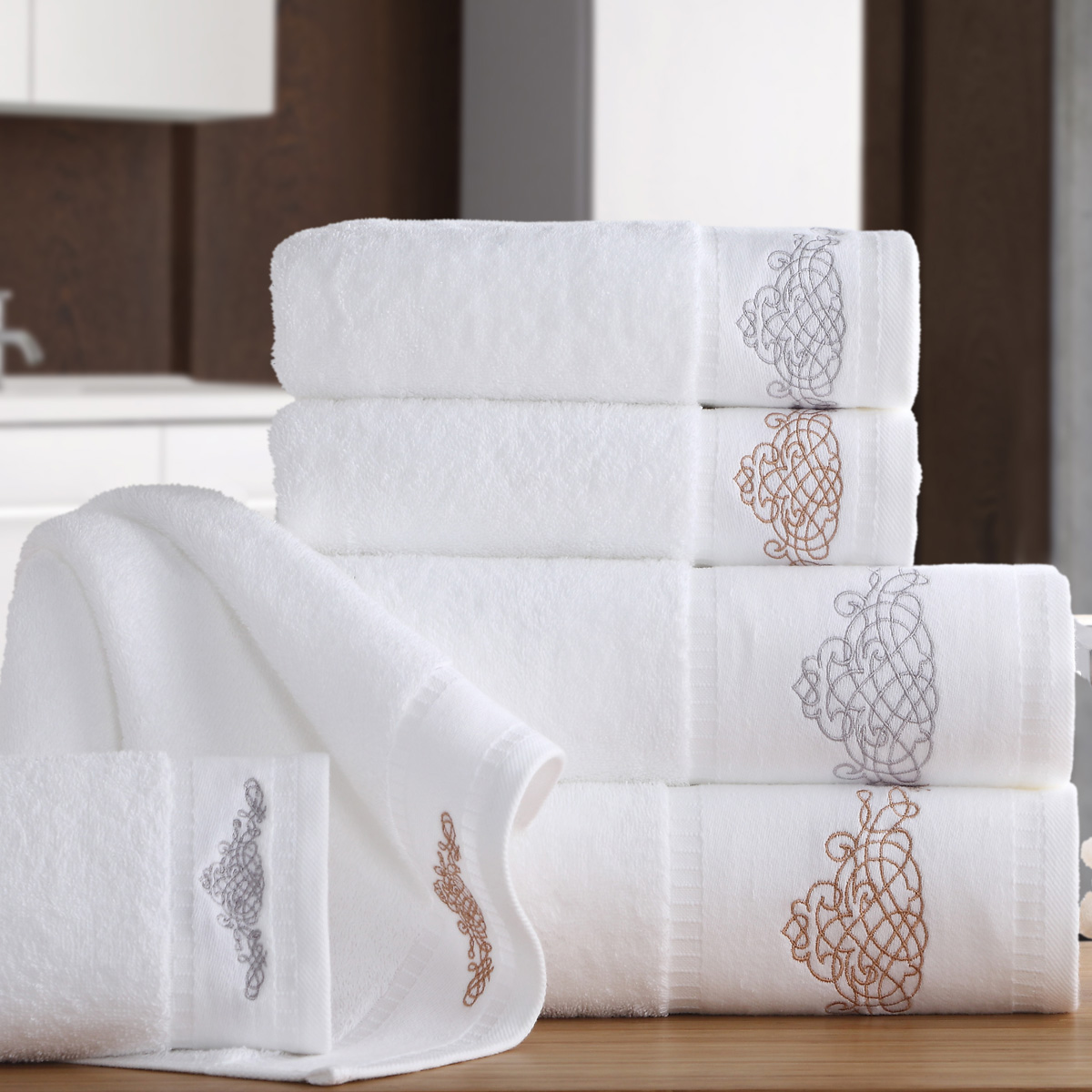 Cheap Hotel Embroidered Spa Hotel 32 Bathroom White Cotton Bath Towel