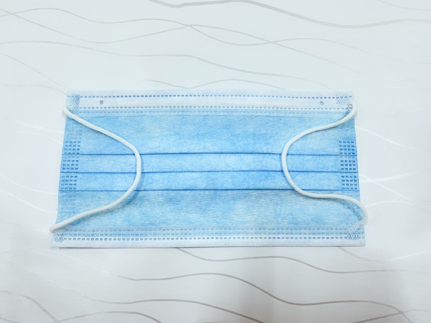 Disposable 3ply medical mask filter and melt blown cloth e 99% protective medical mask